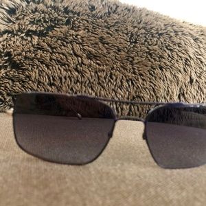 JOHN VARVATOS V760 RETRO SLEEK METAL BLUE AND GOLD